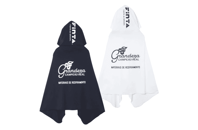 >極冷ポンチョ” width=”640″ height=”427″ class=”aligncenter size-full wp-image-19556″ />

<p style=